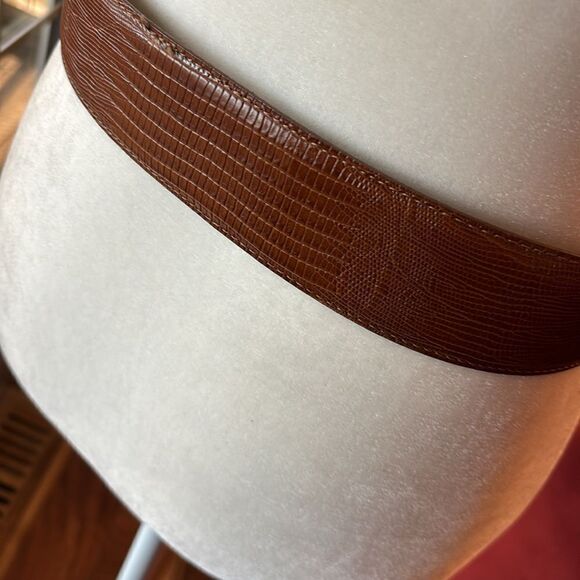 Eddie Bauer Embossed Iguana Grain Steerhide Belt - M - Picture 2 of 6